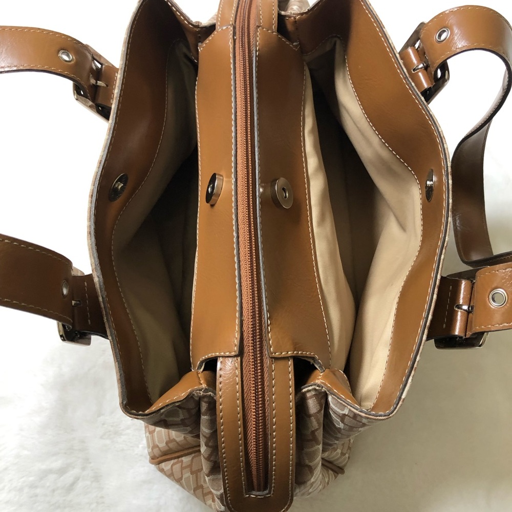 Nine West Handbag with Coin Purse - Picture 5 of 15